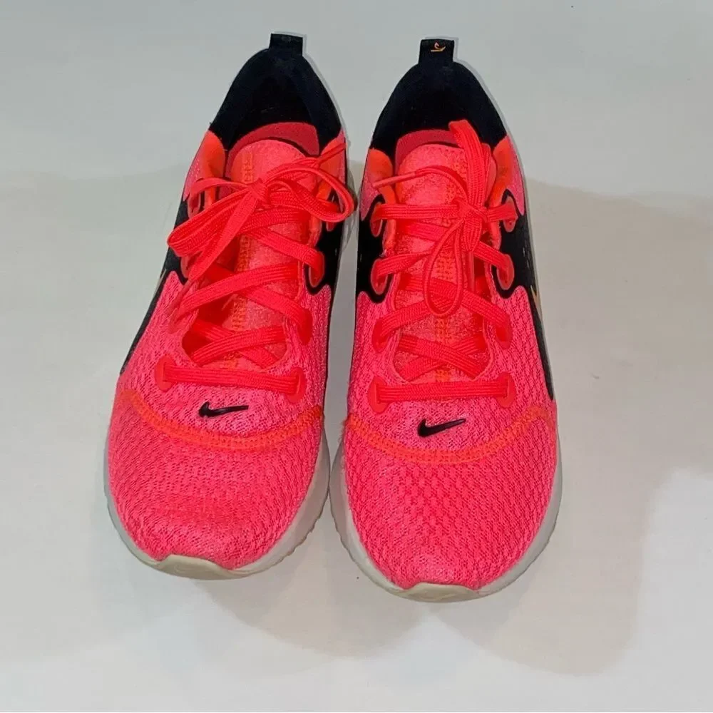 Nike Legend React Women Running Gym Shoes Lava Red AA1626-603 Size 8.5 U S